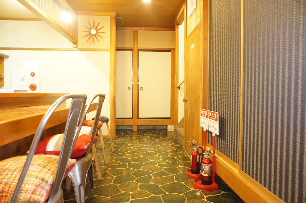 Lodging A Takayama Такаяма Экстерьер фото